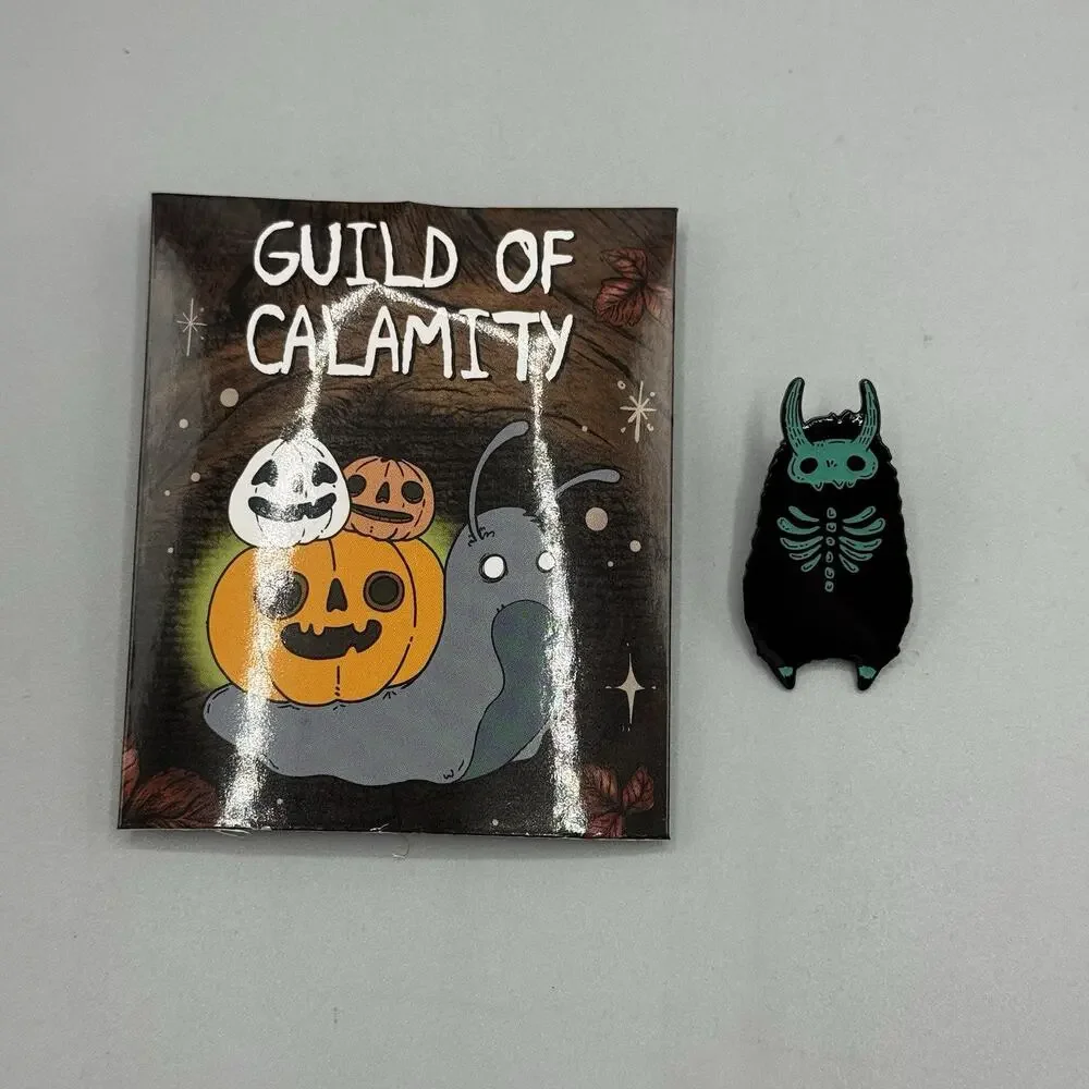 Guild Of Calamity Spooky Pumpkin Creatures GITD Blind Pin- SKELETON BAT CAT
